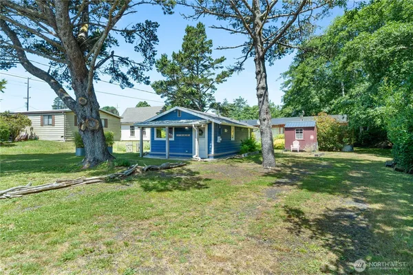 $329,900 | 886 Cranberry Road, Grayland, WA 98547