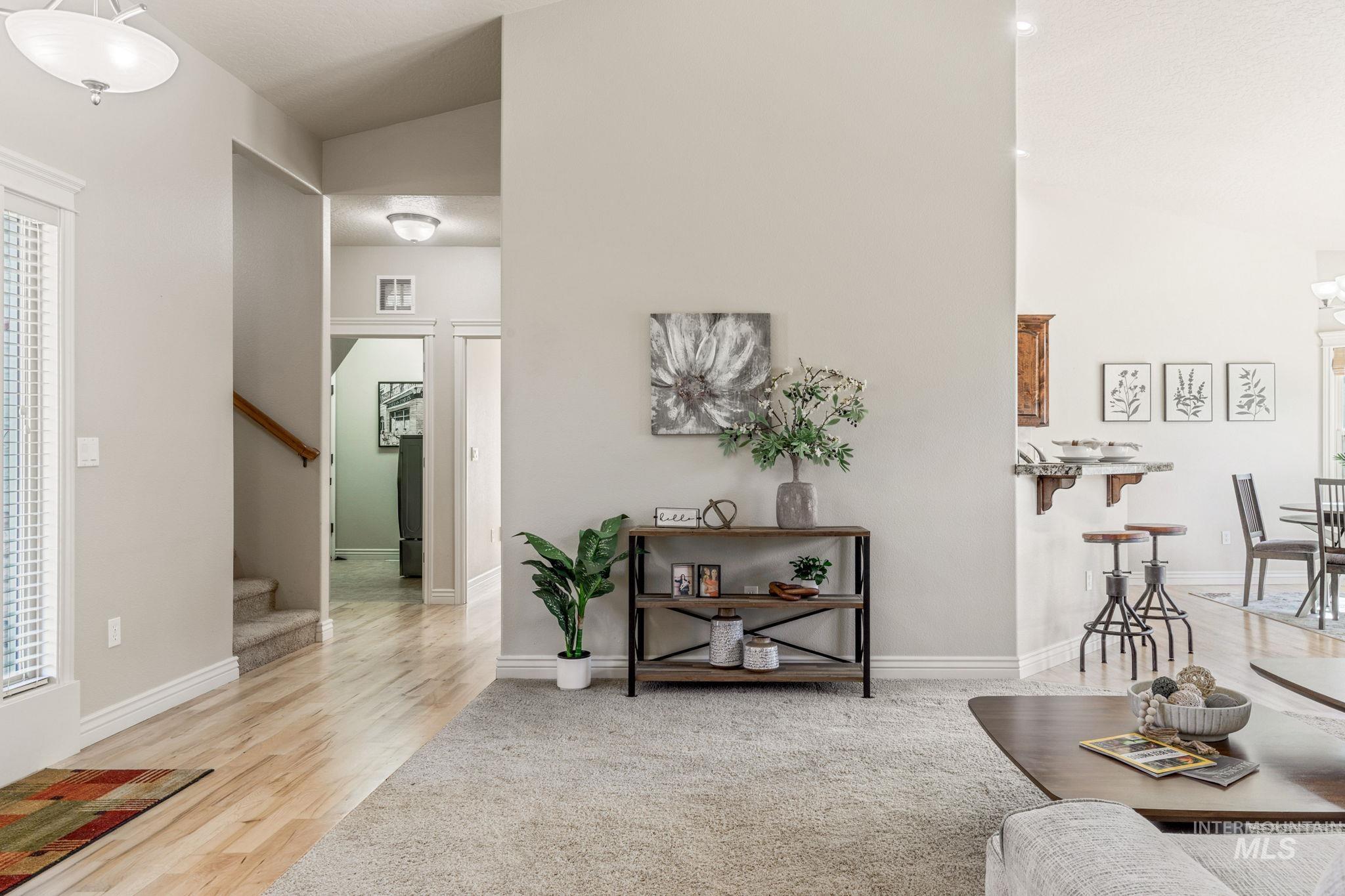 201 East Mikyl Ridge Loop Nampa, ID 83686 - Photo 9 of 43