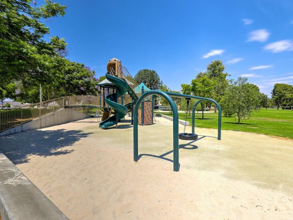 7 Sunridge Irvine, CA 92604 - Photo 49 of 66