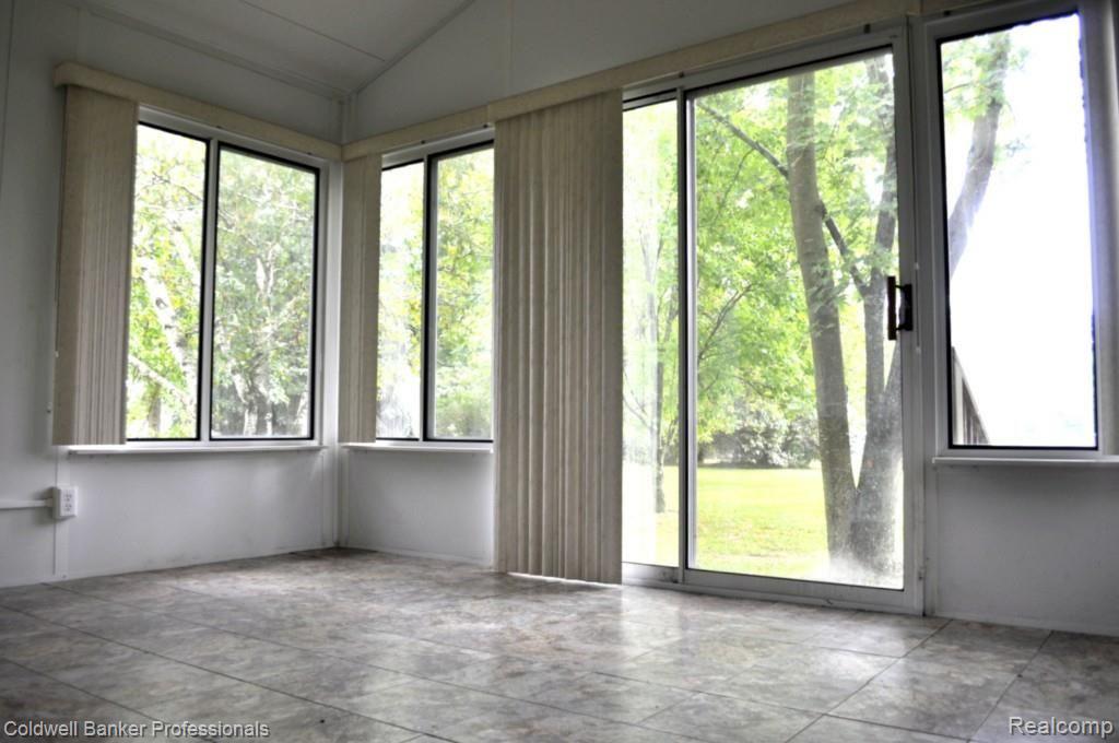 7331 Coldwater Road Flushing, MI 48433 - Photo 22 of 68