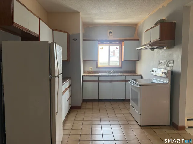 $259,900 | 294 Central Avenue, Norwich, CT 06360