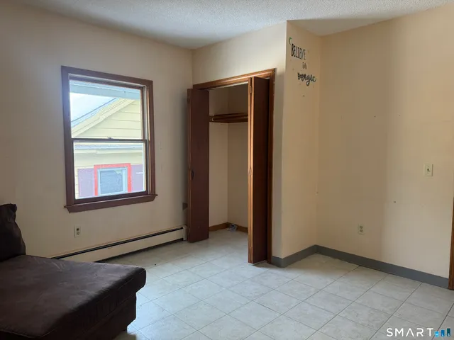 $259,900 | 294 Central Avenue, Norwich, CT 06360