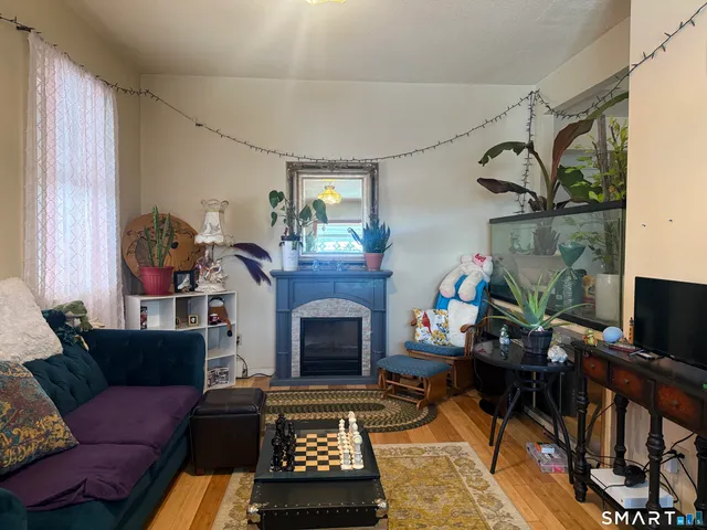 $259,900 | 294 Central Avenue, Norwich, CT 06360