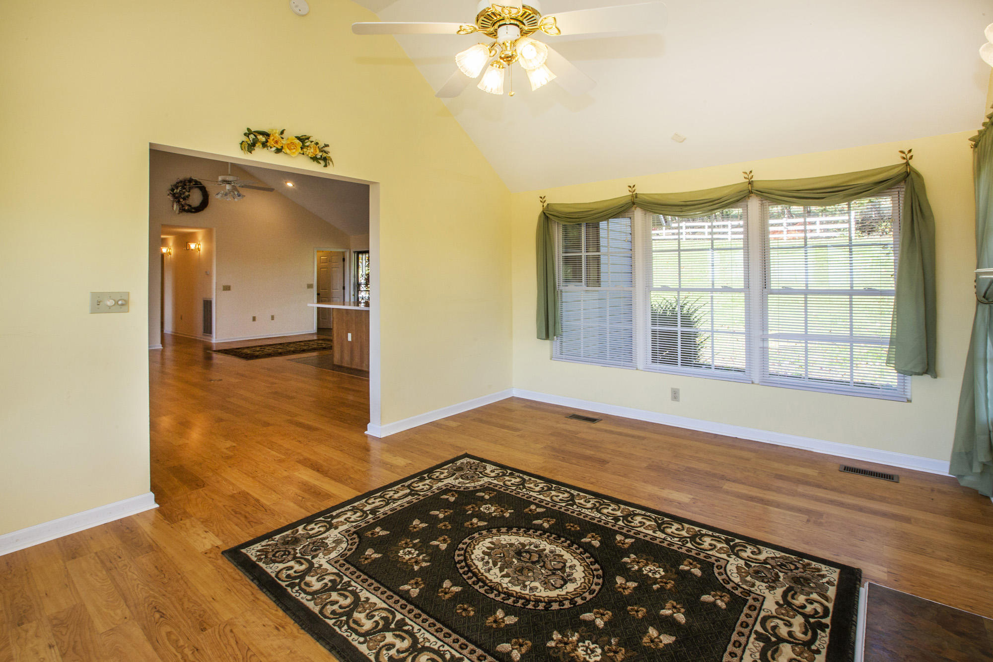 1347 McCarty Road Knoxville, TN 37914 - Photo 15 of 38 K55A1584