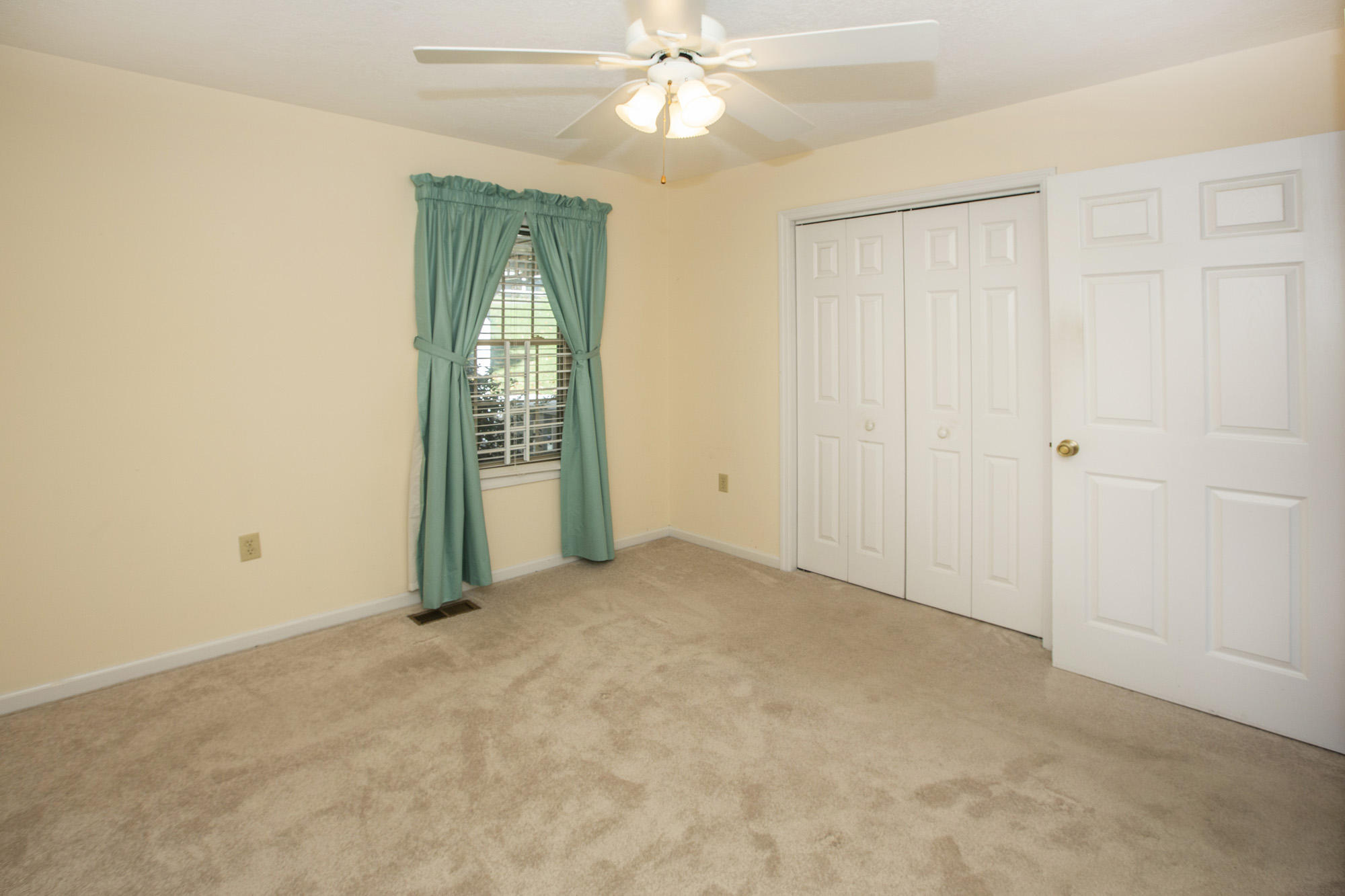 1347 McCarty Road Knoxville, TN 37914 - Photo 19 of 38 K55A1592
