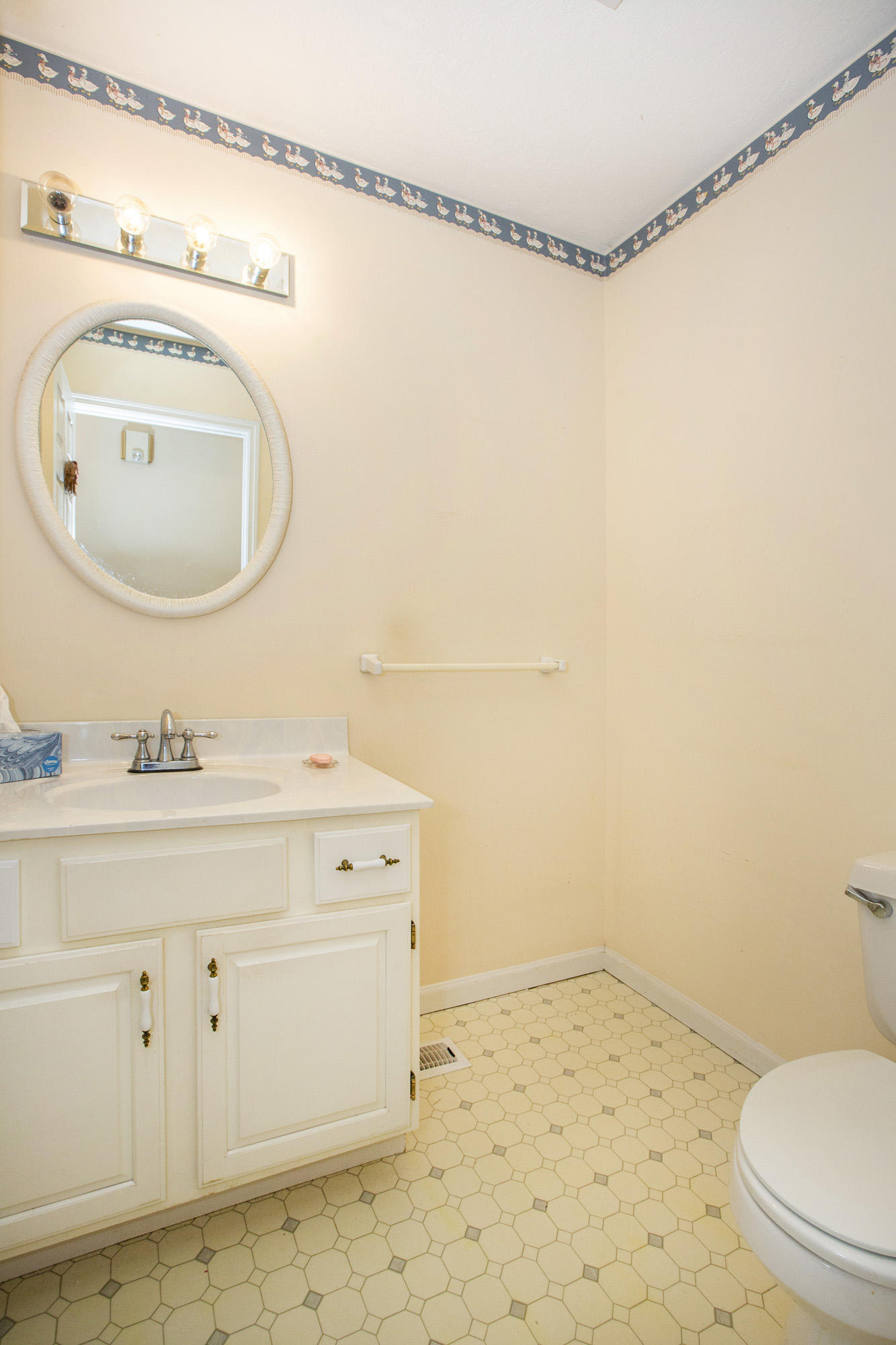 1347 McCarty Road Knoxville, TN 37914 - Photo 20 of 38 K55A1597