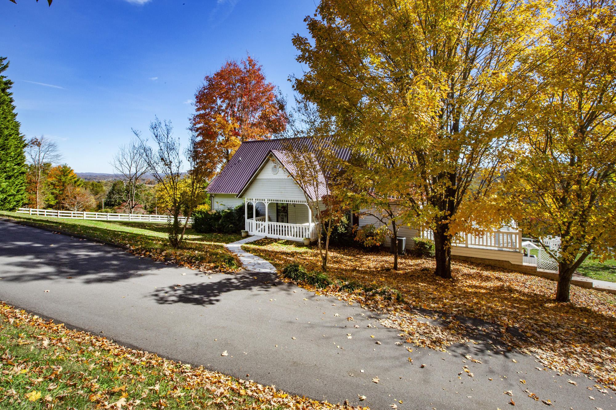 1347 McCarty Road Knoxville, TN 37914 - Photo 37 of 38 K55A1653