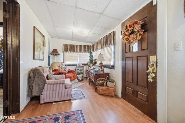 $195,995 | 195 Red Oak Ridge Road, Castlewood, VA 24224