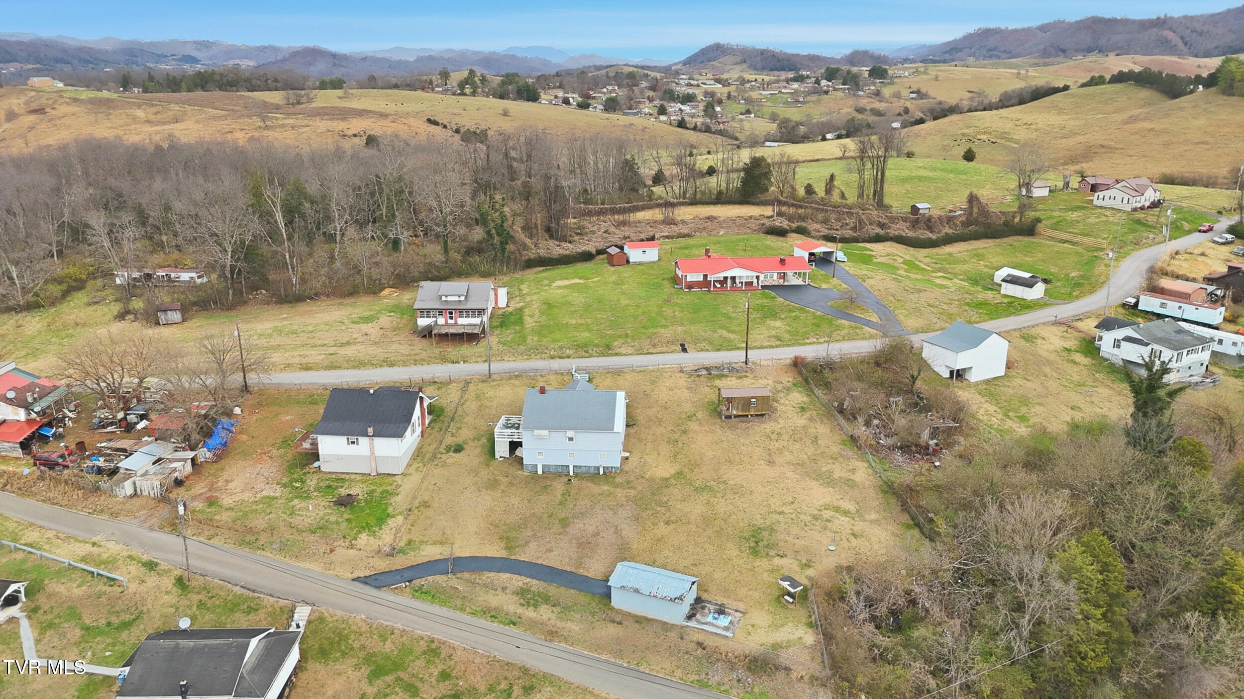 195 Red Oak Ridge Road Castlewood, VA 24224 - Photo 24 of 25 29_dji_20251118130316_0953_d