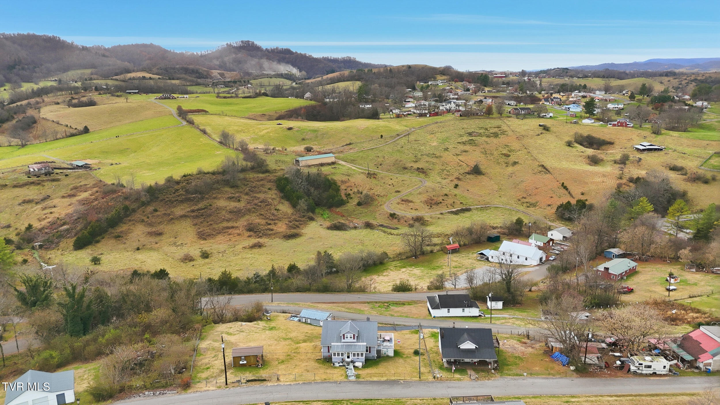 195 Red Oak Ridge Road Castlewood, VA 24224 - Photo 25 of 25 28_dji_20251118130221_0952_d