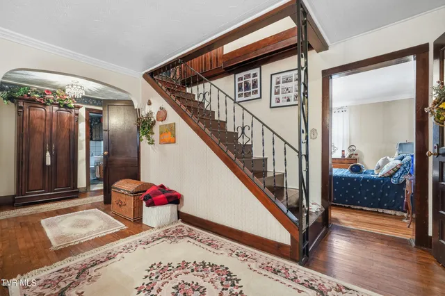 $195,995 | 195 Red Oak Ridge Road, Castlewood, VA 24224