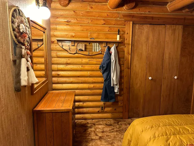 a view of walk in closet