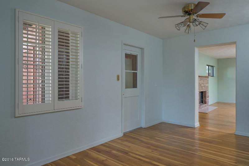 1133 East Hampton Street Tucson, AZ 85719 - Photo 10 of 25