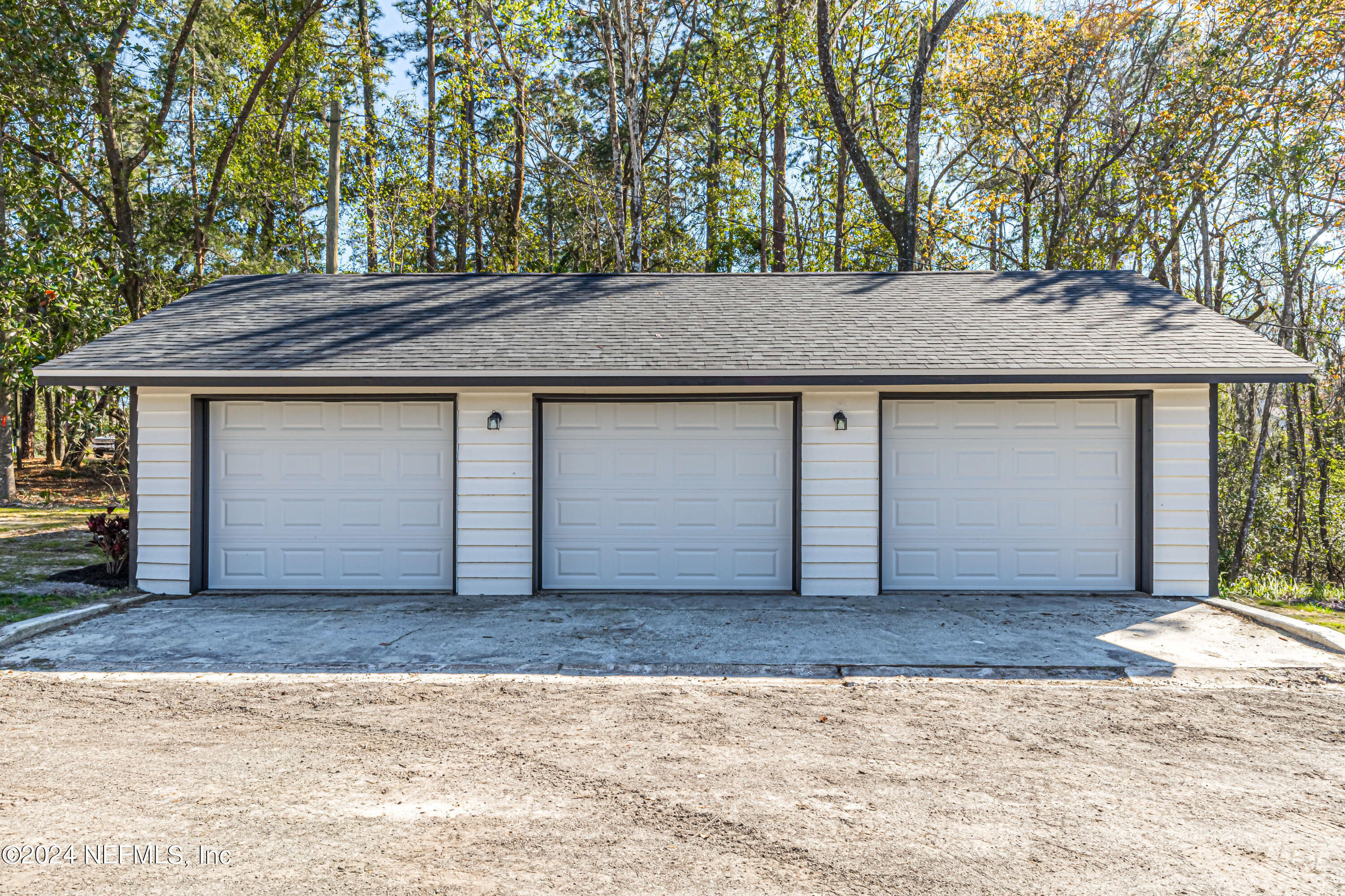 565 Roberts Road St. Johns, FL 32259 - Photo 43 of 79 Detached 3 Car Garage