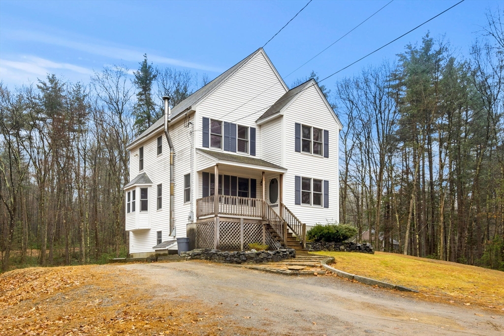 192 Warren Road Townsend, MA 01469 - Photo 1 of 26 Gallery Image 1
