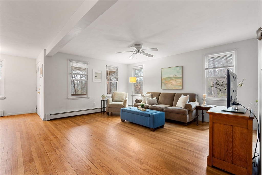 192 Warren Road Townsend, MA 01469 - Photo 12 of 26 Gallery Image 12
