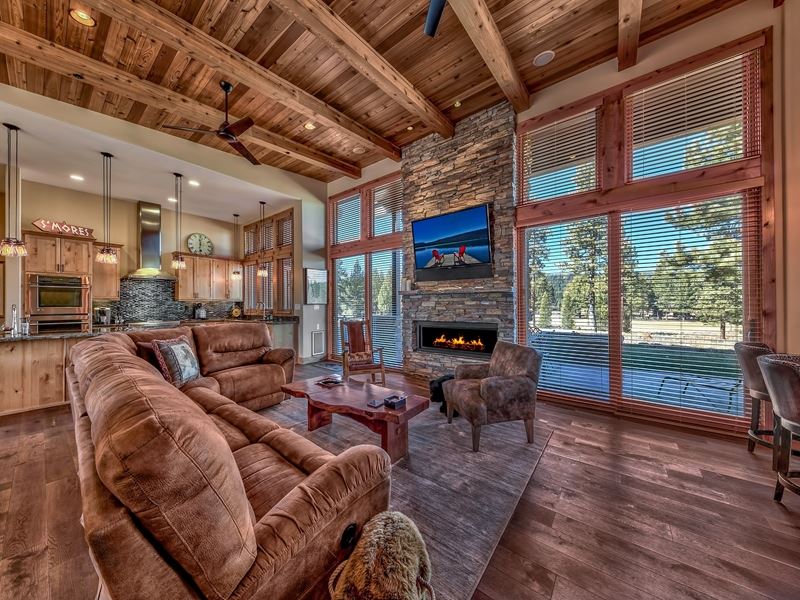 11667 Henness Road Truckee, CA 96161 - Photo 2 of 14 Gallery Image 2