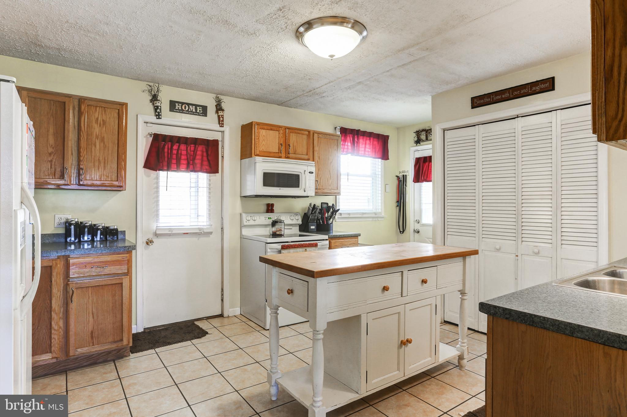 321 College Hill Road Enola, PA 17025 - Photo 7 of 20 Gallery Image 7