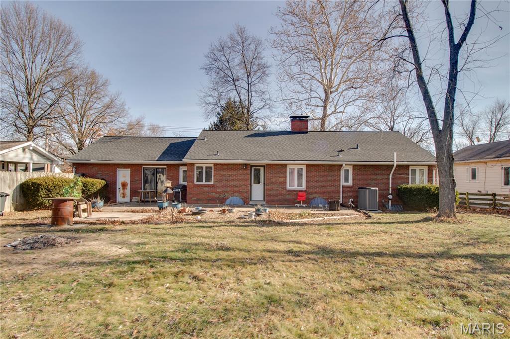 1908 North Rodgers Avenue Alton, IL 62002 - Photo 41 of 46