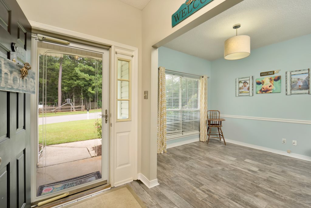 28549 Canterbury Road Daphne, AL 36526 - Photo 3 of 20