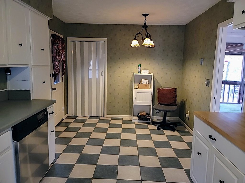 11 Copperhead Road Seale, AL 36875 - Photo 20 of 51 Gallery Image 20
