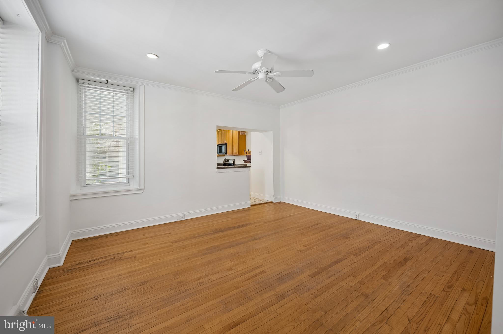 447 Dupont Street Philadelphia, PA 19128 - Photo 5 of 24