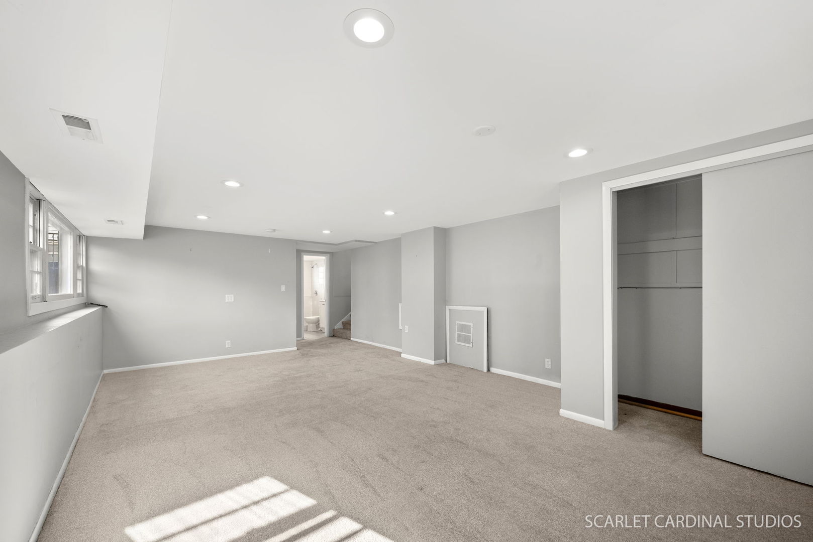 1445 North Webster Street Naperville, IL 60563 - Photo 14 of 16 a view of an empty room with a window