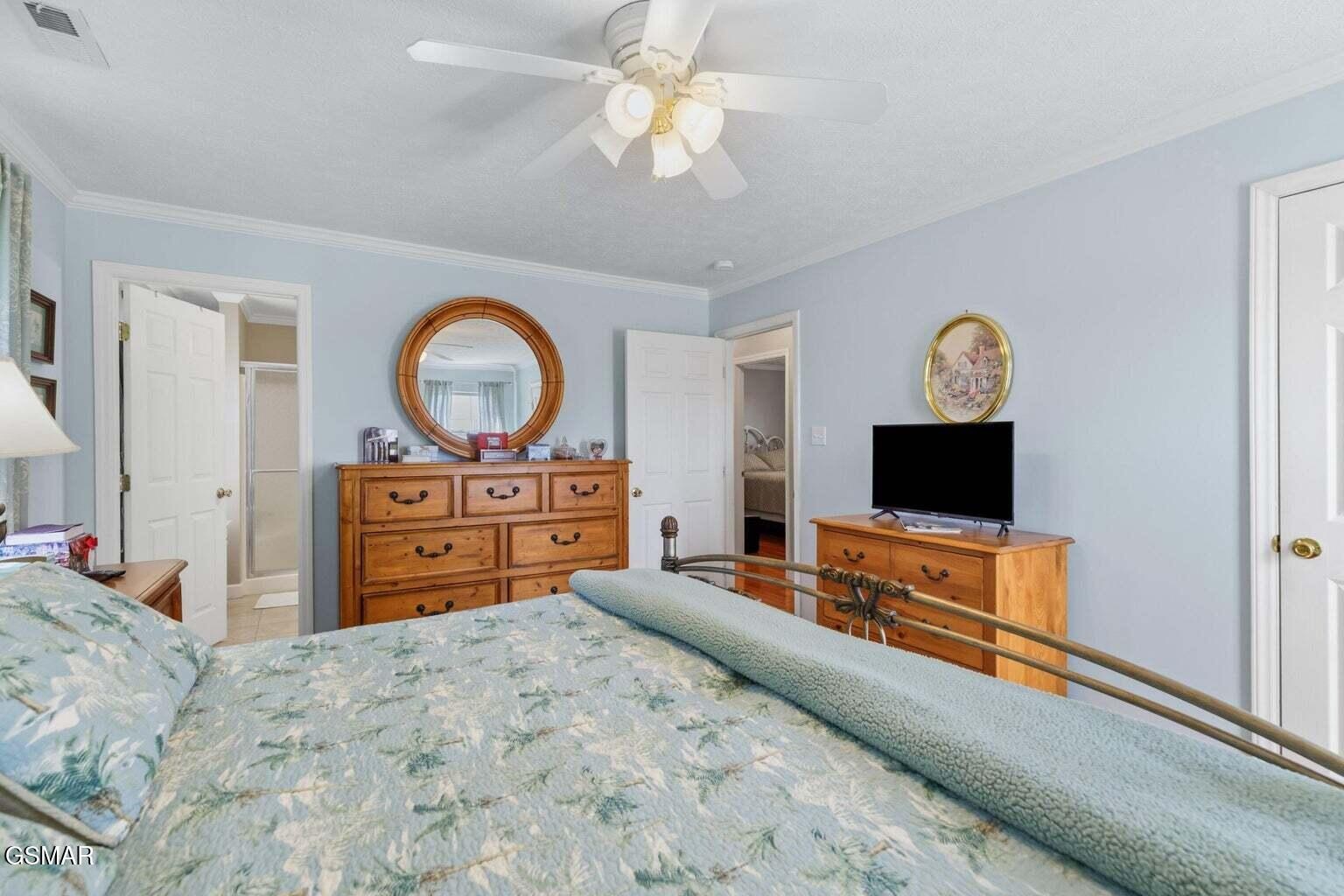 727 Burchfield Road Dandridge, TN 37725 - Photo 16 of 38 Gallery Image 16