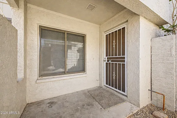 $254,900 | 2415 West Greenway Road, Unit 3, Phoenix, AZ 85023