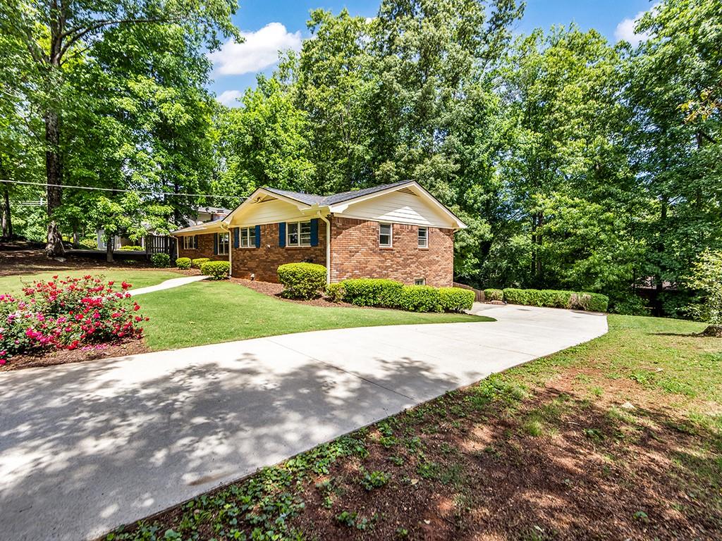 1179 Pathfinder Road Marietta, GA 30066 - Photo 2 of 23