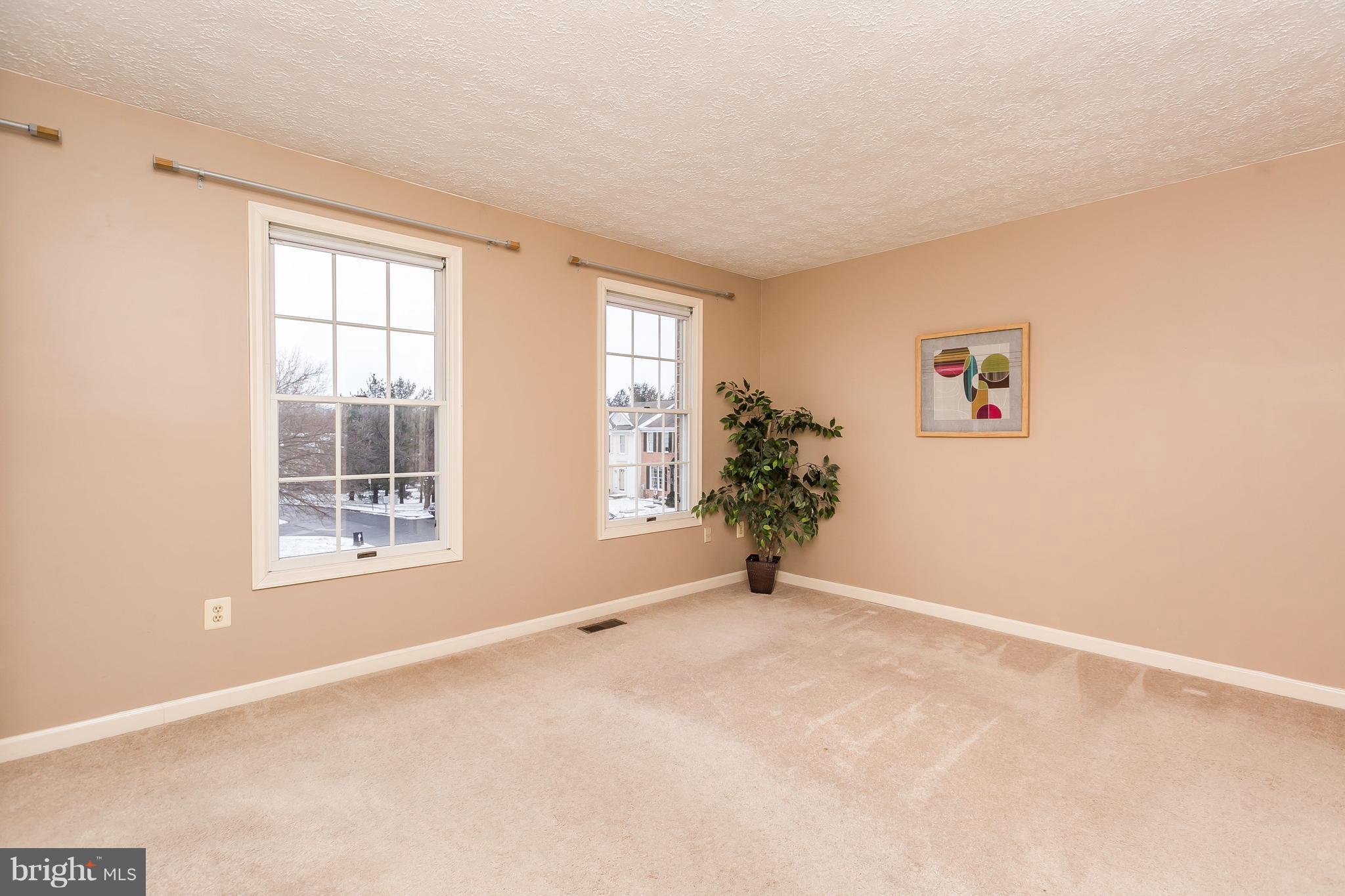 17 Redfield Court Nottingham, MD 21236 - Photo 18 of 30 Master