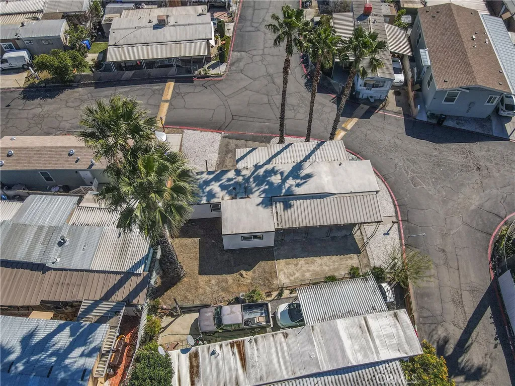 3319 Avalon Street, Unit 78 Riverside, CA 92509 - Photo 7 of 25