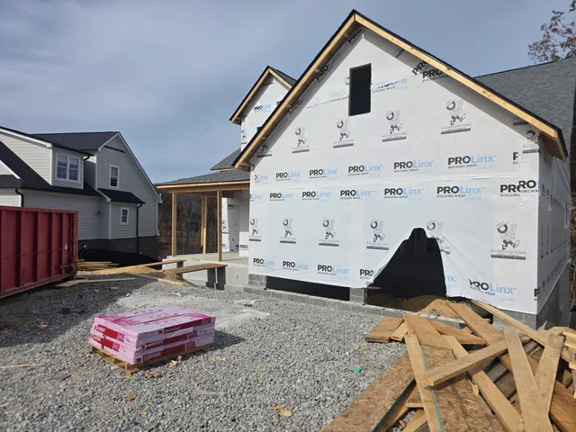 $900,000 | 224 Goose Creek Circle, Soddy Daisy, TN 37379