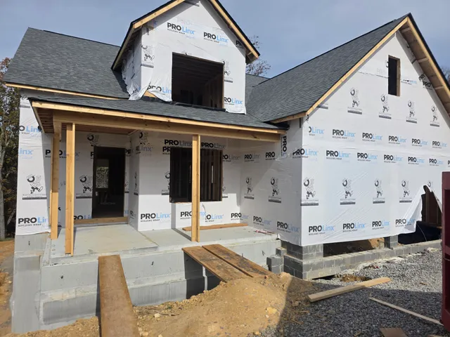 $900,000 | 224 Goose Creek Circle, Soddy Daisy, TN 37379