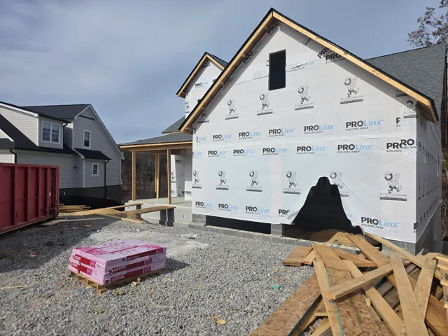 $900,000 | 224 Goose Creek Circle, Soddy Daisy, TN 37379