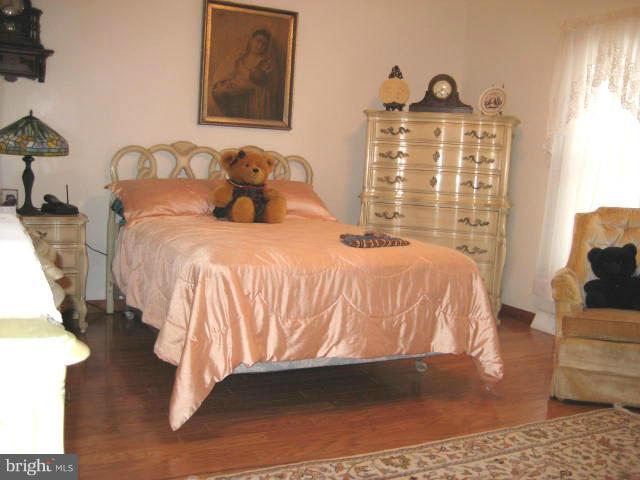 21711 Cove Point Farm Road Tilghman, MD 21671 - Photo 5 of 24 Bedroom