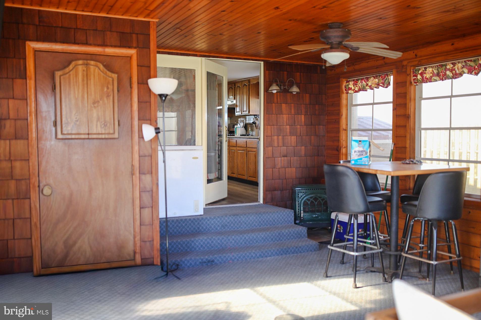 7308 Federalsburg Road Bridgeville, DE 19933 - Photo 20 of 24 a view of a livingroom with furniture and window