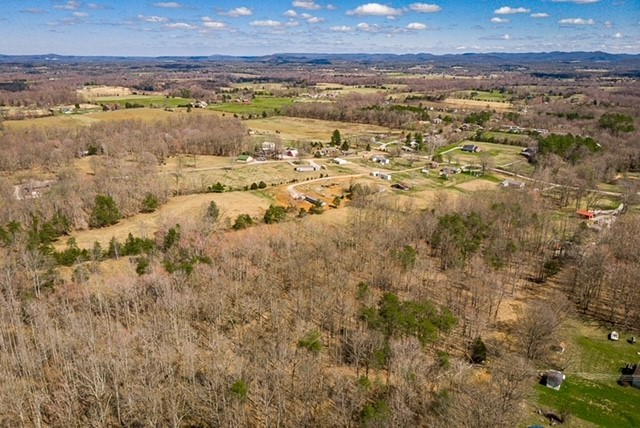 3271 Zeb Warren Road Cookeville, TN 38506 - Photo 8 of 31 Gallery Image 8