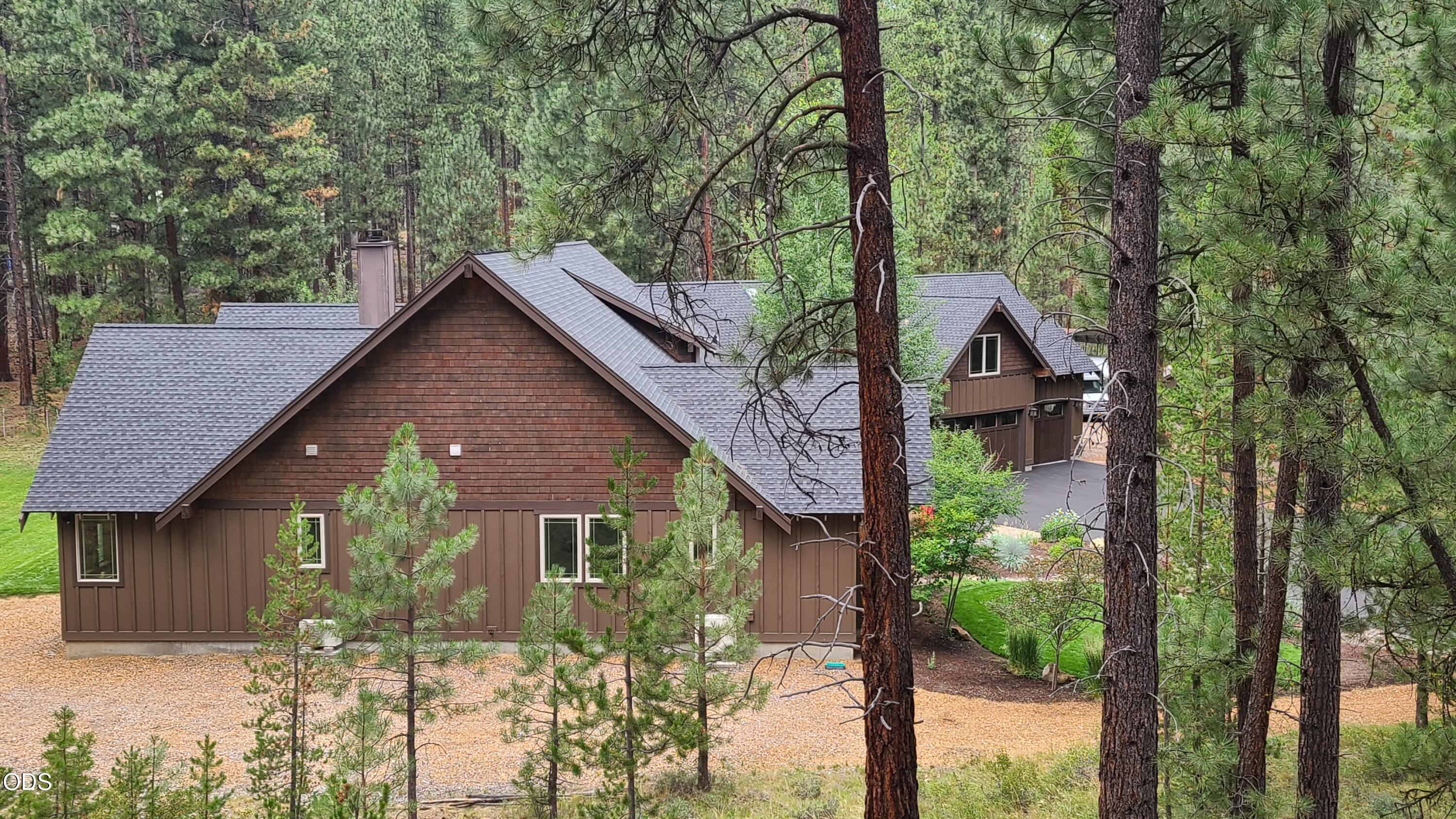 54937 Forest Lane Bend, OR 97707 - Photo 12 of 61