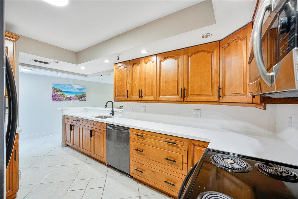 6400 Northwest 2nd Avenue, Unit 123 Boca Raton, FL 33487 - Photo 20 of 32 10-DSC4875