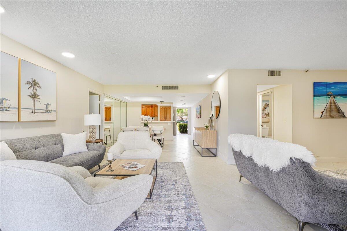 6400 Northwest 2nd Avenue, Unit 123 Boca Raton, FL 33487 - Photo 27 of 32 23-DSC4914