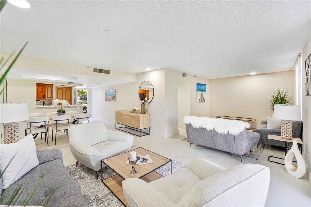 6400 Northwest 2nd Avenue, Unit 123 Boca Raton, FL 33487 - Photo 6 of 32 05-DSC4860