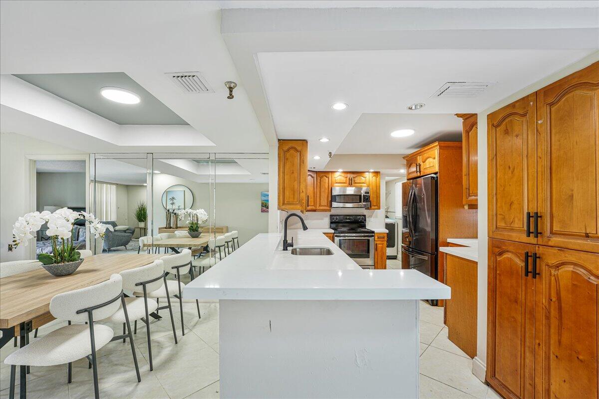 6400 Northwest 2nd Avenue, Unit 123 Boca Raton, FL 33487 - Photo 10 of 32 08-DSC4869