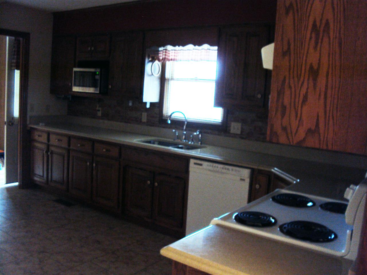 747 Harrison School Road Scottsville, KY 42164 - Photo 5 of 25 Gallery Image 5