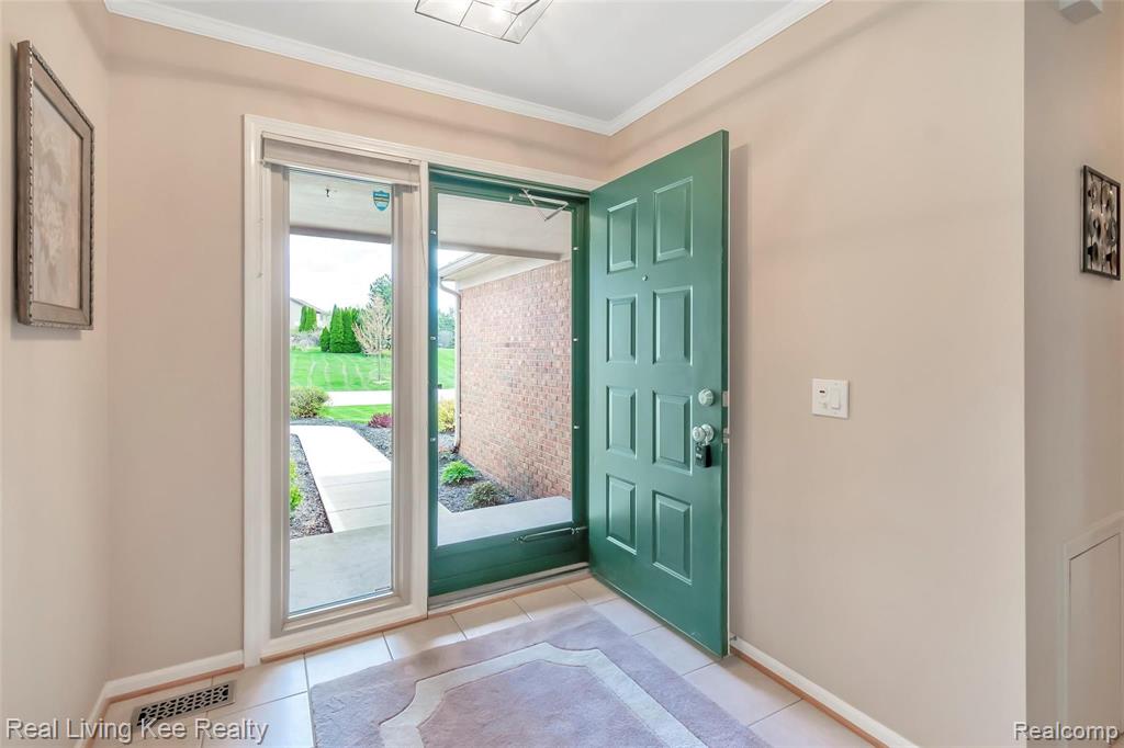 3223 Edmunton Drive Rochester Hills, MI 48306 - Photo 6 of 56