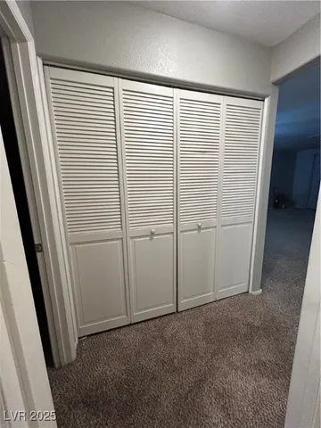 $1,395 | 5062 South Rainbow Boulevard, Unit 105, Las Vegas, NV 89118