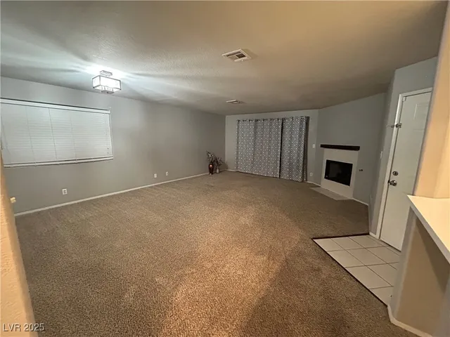 $1,395 | 5062 South Rainbow Boulevard, Unit 105, Las Vegas, NV 89118