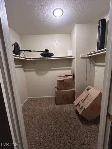 $1,395 | 5062 South Rainbow Boulevard, Unit 105, Las Vegas, NV 89118