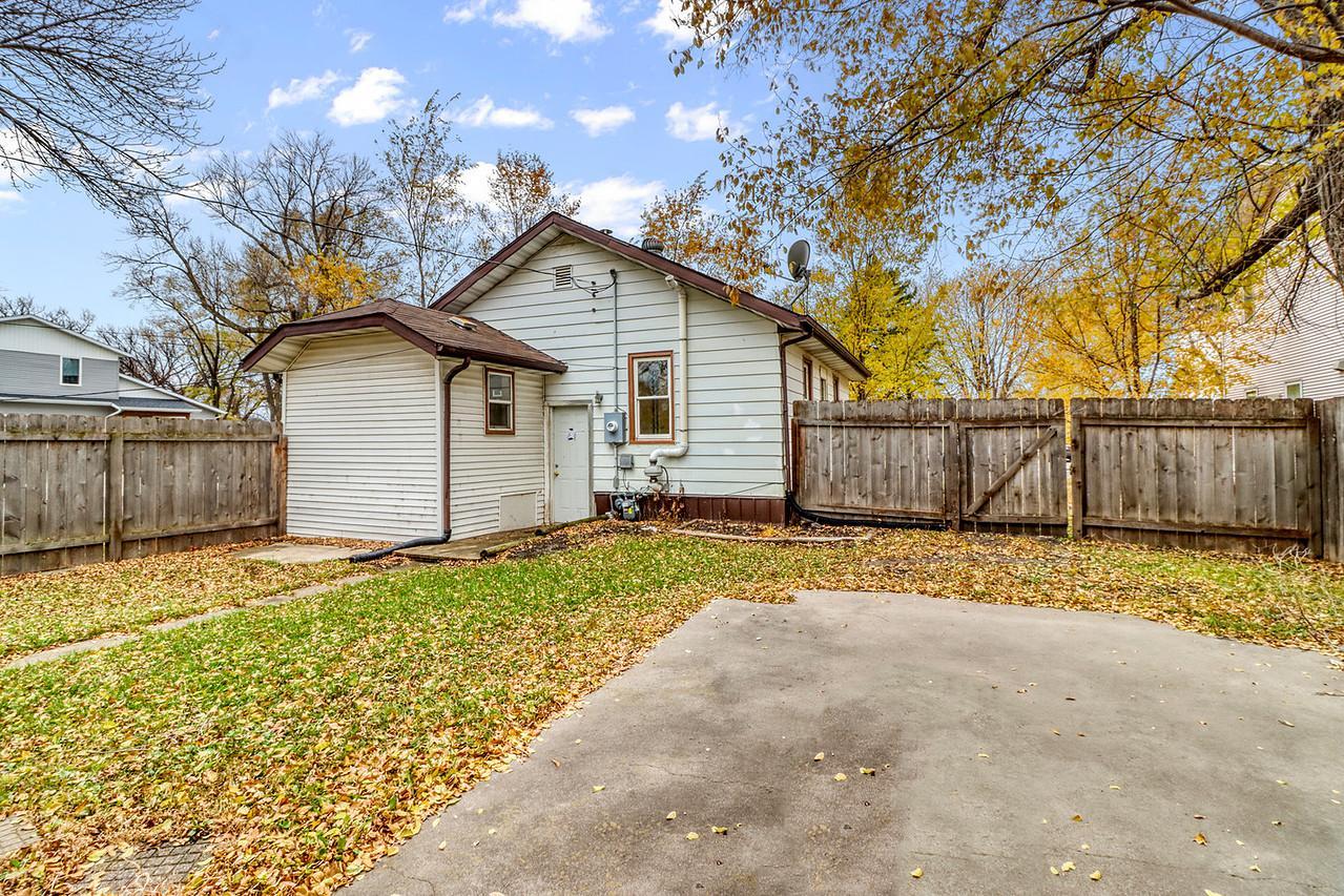 1001 28th Street North Fargo, ND 58102 - Photo 17 of 18