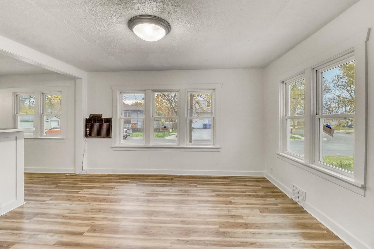 1001 28th Street North Fargo, ND 58102 - Photo 6 of 18
